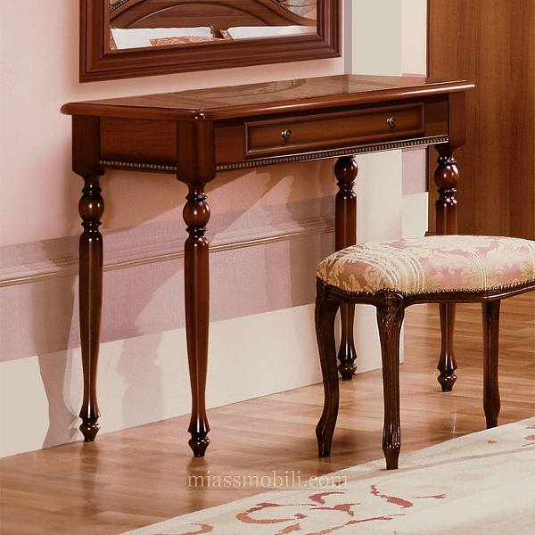 Стол туалетный Джоконда орех